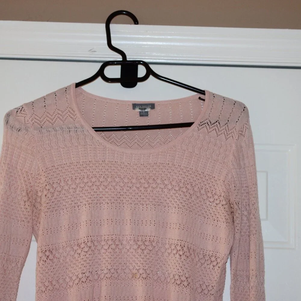 Ann Taylor Peach Light Weight Long Slv Weave Sweater Size Small - Picture 2 of 3